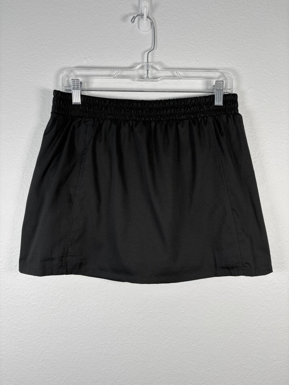 Women's Girlfriend Collective Black Pull On Athletic Woven Birdie Skort